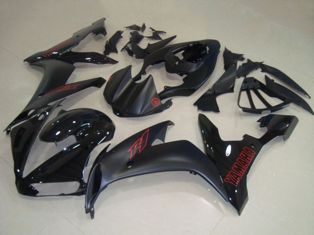 2004-2006 Glossy Black Matte Black Red Yamaha YZF R1 Motorcycle Fairings