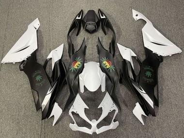 Custom 2019-2022 Kawasaki ZX6R Motorcycle Fairings - White Black Happy Face