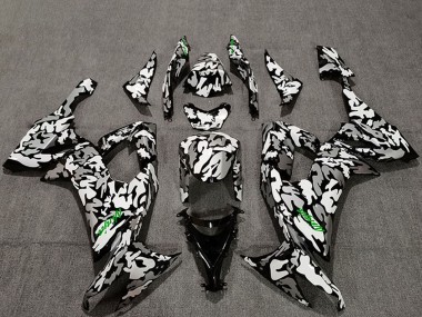 Custom 2008-2010 Kawasaki ZX10R Motorcycle Fairings - Camouflage Green Decals