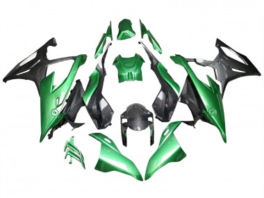 Custom 2019-2022 BMW S1000RR Motorcycle Fairings - Glossy Black Green Carbon Fiber