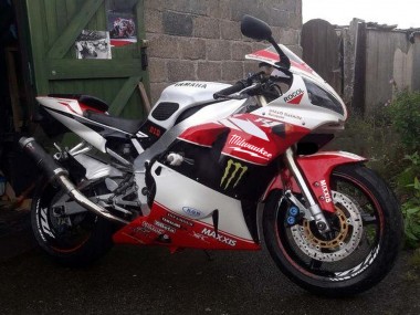 Custom 1998-1999 Yamaha YZF 1000 R1 Motorcycle Fairings - Red White Black Yellow Monster Milwaukee MAXXIS 11