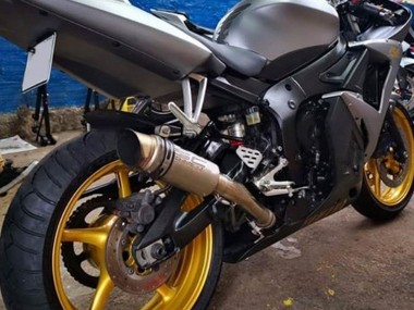 Custom 2003-2004 Yamaha YZF R6 Motorcycle Fairings - Matte Grey Matte Black Gold Decals