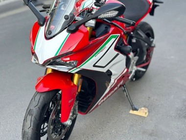 Custom 2017-2022 Ducati Supersport 939/939S Motorcycle Fairings - Red White Green Stripe