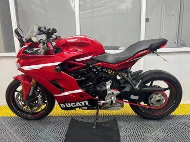 Custom 2017-2022 Ducati Supersport 939/939S Motorcycle Fairings - Red Black White Stripe