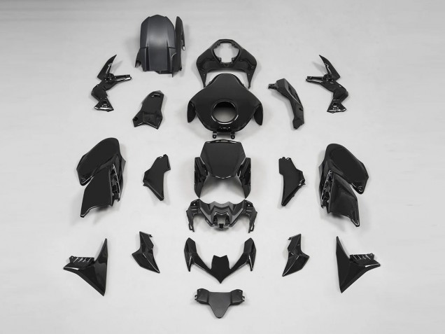2020-2024 Kawasaki Z900 Motorcycle Fairings - Glossy Black