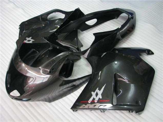 Custom 1996-2007 Black Honda CBR1100XX Motorbike Fairings Custom 1996-2007 Black Honda CBR1100XX Motorbike Fairings