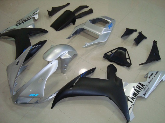 Custom 2002-2003 Silver Blue Yamaha YZF R1 Motorbike Fairing Custom 2002-2003 Silver Blue Yamaha YZF R1 Motorbike Fairing