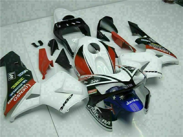 Custom 2003-2004 White Blue Honda CBR600RR Motorcylce Fairings Custom 2003-2004 White Blue Honda CBR600RR Motorcylce Fairings