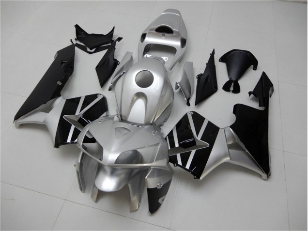 Custom 2005-2006 Silver Black Honda CBR600RR Motor Bike Fairings Custom 2005-2006 Silver Black Honda CBR600RR Motor Bike Fairings