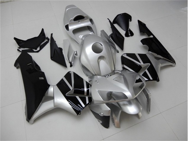 Custom 2005-2006 Silver Black Honda CBR600RR Motor Bike Fairings Custom 2005-2006 Silver Black Honda CBR600RR Motor Bike Fairings