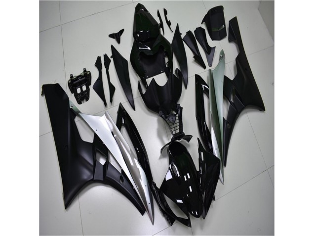 Custom 2006-2007 Silver Black Yamaha YZF R6 Bike Fairing Custom 2006-2007 Silver Black Yamaha YZF R6 Bike Fairing