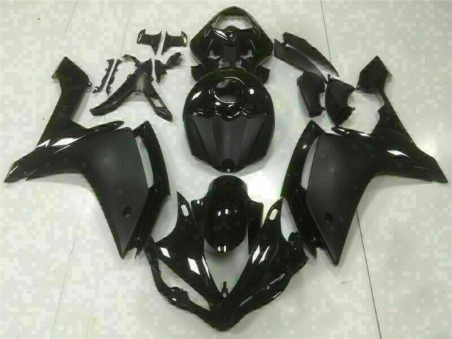 Custom 2007-2008 Black Yamaha YZF R1 Motorcycle Bodywork Custom 2007-2008 Black Yamaha YZF R1 Motorcycle Bodywork