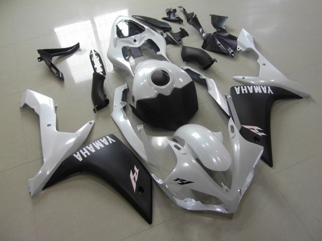 Custom 2007-2008 Pearl White Matte Black Yamaha YZF R1 Replacement Motorcycle Fairings Custom 2007-2008 Pearl White Matte Black Yamaha YZF R1 Replacement Motorcycle Fairings