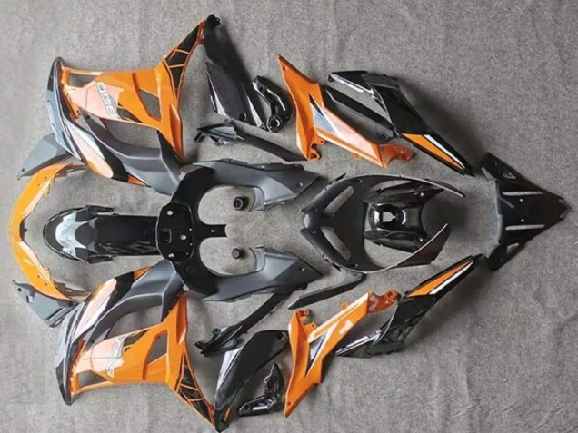 Custom 2017-2019 Glossy Orange Black Kawasaki EX650 Replacement Motorcycle Fairings Custom 2017-2019 Glossy Orange Black Kawasaki EX650 Replacement Motorcycle Fairings