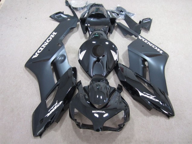 Custom 2004-2005 Black Honda CBR1000RR Bike Fairing Custom 2004-2005 Black Honda CBR1000RR Bike Fairing