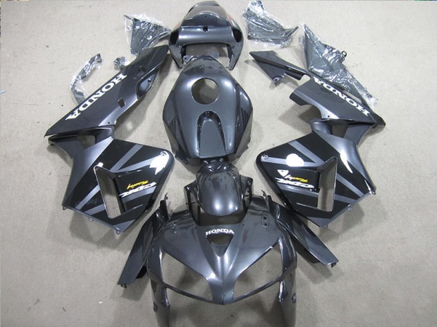 Custom 2005-2006 Black Honda CBR600RR Motorcycle Fairings Custom 2005-2006 Black Honda CBR600RR Motorcycle Fairings