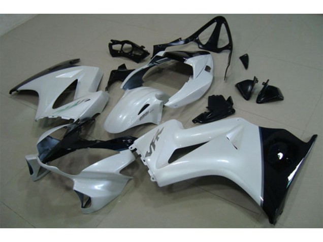 Custom 2002-2013 White Black Honda VFR800 Motorcycle Fairing Custom 2002-2013 White Black Honda VFR800 Motorcycle Fairing