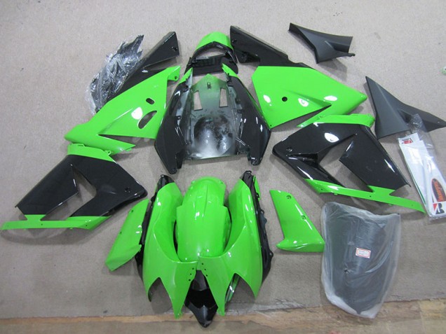 Custom 2003-2005 Black Green Kawasaki ZX10R Moto Fairings Custom 2003-2005 Black Green Kawasaki ZX10R Moto Fairings